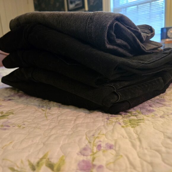 Five Pairs of Black Jeans (one is faded black/charcoal gray) - EUC - Picture 13 of 13